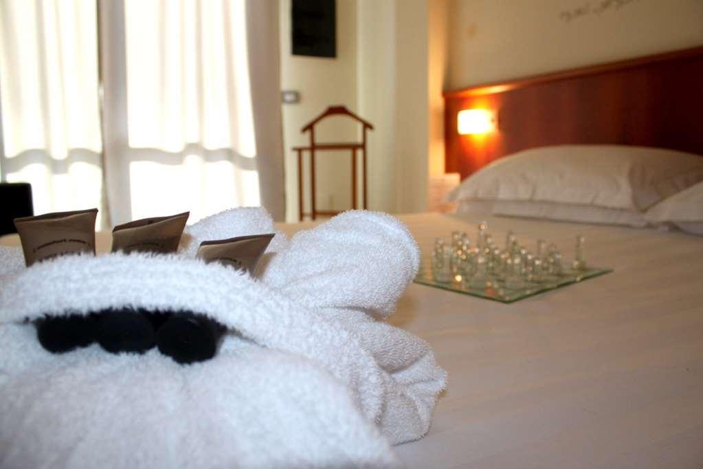 Leonardo Hotel パルマ 部屋 写真